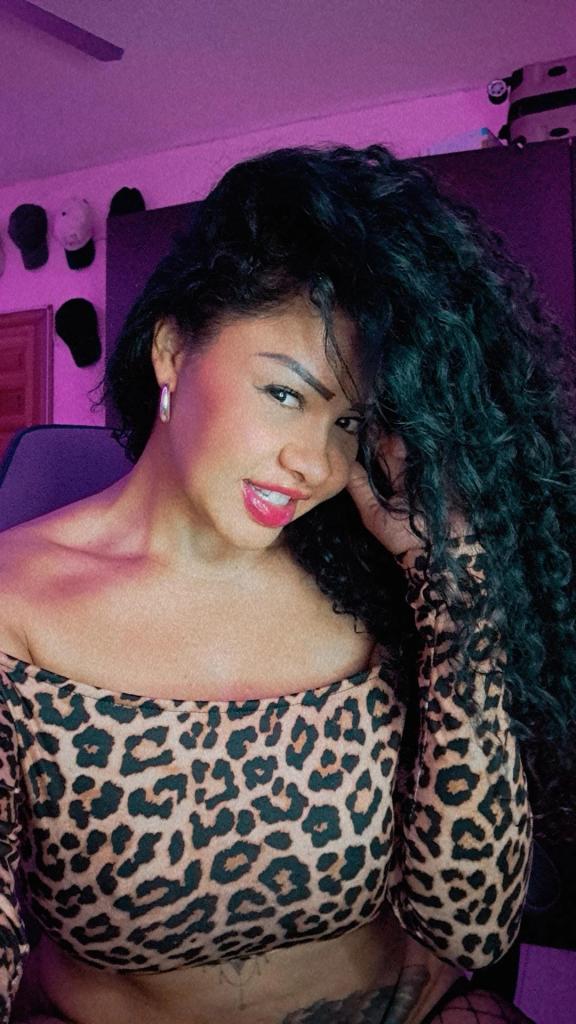 614760090: Chica busca chico en Albacete