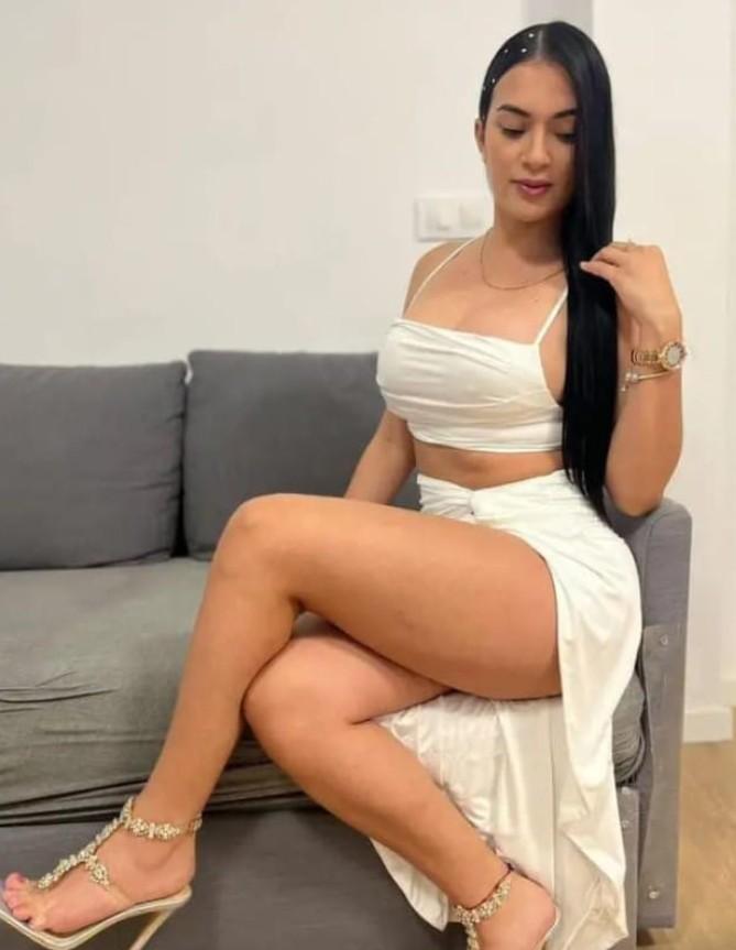 Chica busca chico en Gerona: 