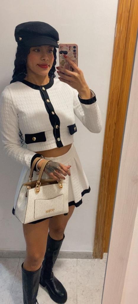 Chica busca chico en Lérida: 