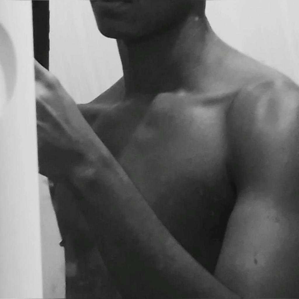 Chico busca chica en Pontevedra: 