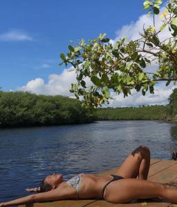 610635171: Chica busca chico en Ibiza