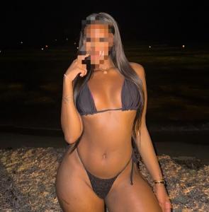 610933944: Chica busca chico en Lérida