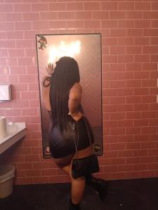 614817933: Chica busca chico en La Rioja