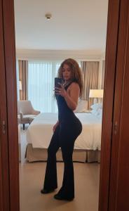 603672783: Chica busca chico en Barcelona