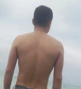 613454783: Chico busca chica en Barcelona