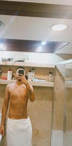 664432830: Chico busca chica en Madrid