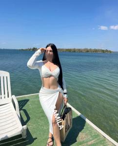 642812855: Chica busca chico en Lugo