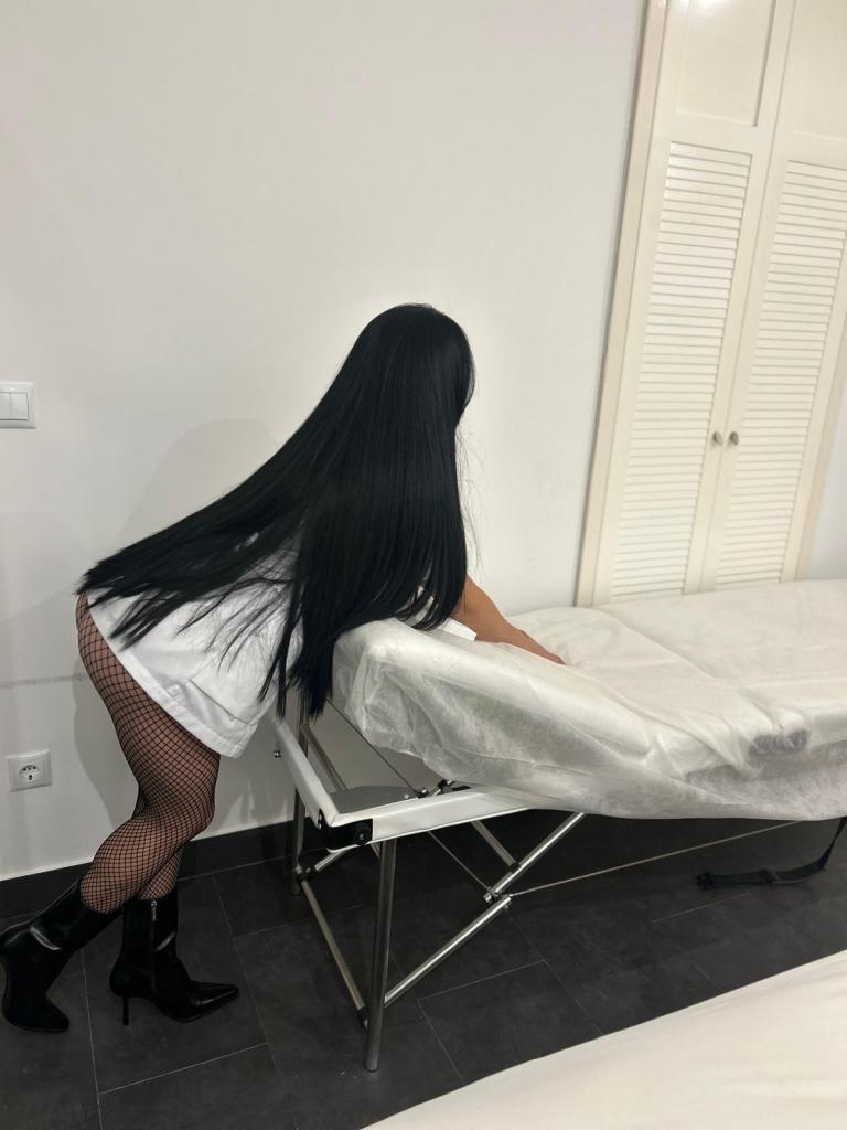 Chica busca chico en Alicante: 