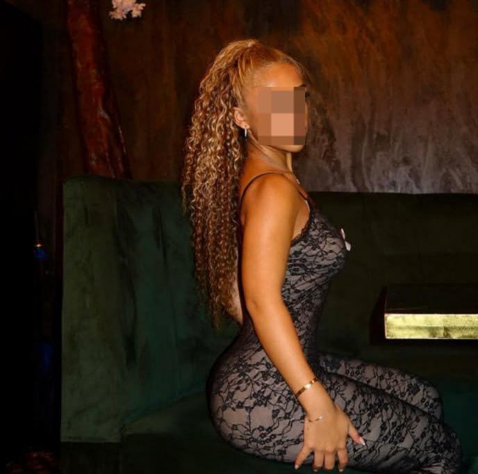 631332460: Chica busca chico en Las Palmas