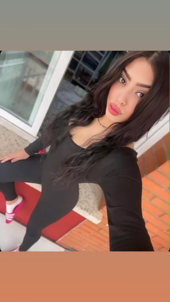 Chica busca chico en Barcelona: 