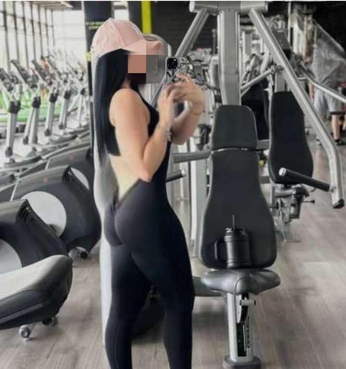 613187682: Chica busca chico en Cádiz