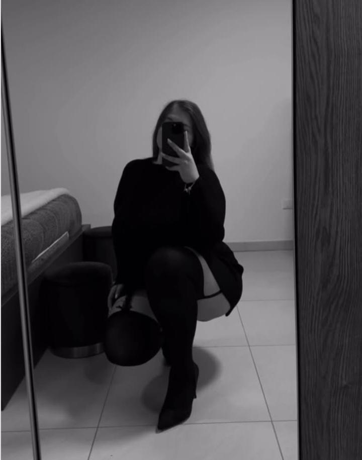 Chica busca chico en La Coruña: 