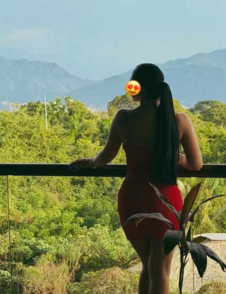 623137206: Chica busca chico en Alicante