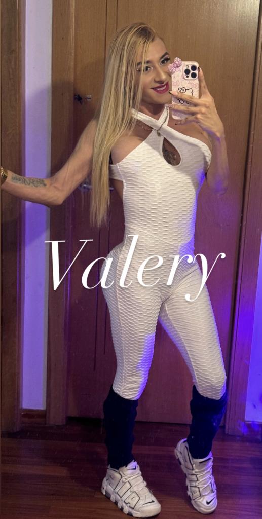 604283433: Transexual en León