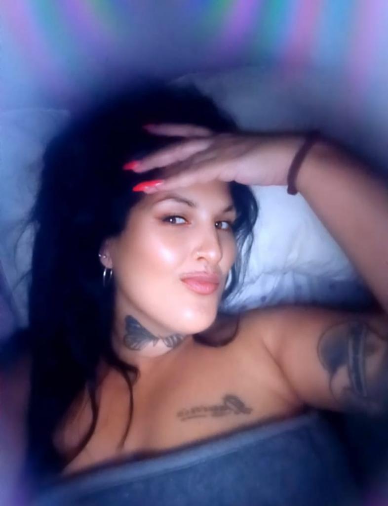 Chica busca chico en Sevilla: 