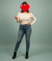 671993346: Chica busca chico en Sevilla