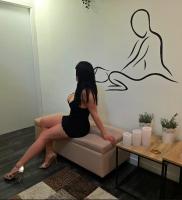 607161230: Chica busca chico en Barcelona