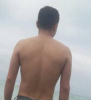 613454783: Chico busca chica en Barcelona