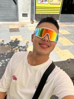 664432830: Chico busca chica en Madrid