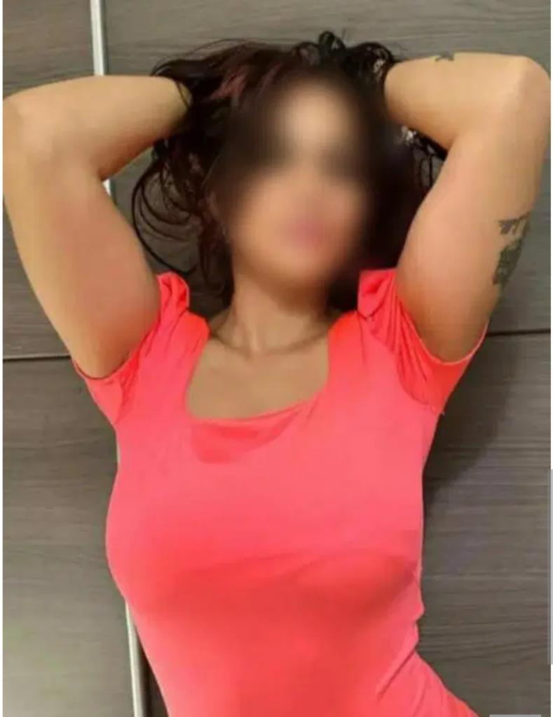 600428117: Chica busca chico en Almería