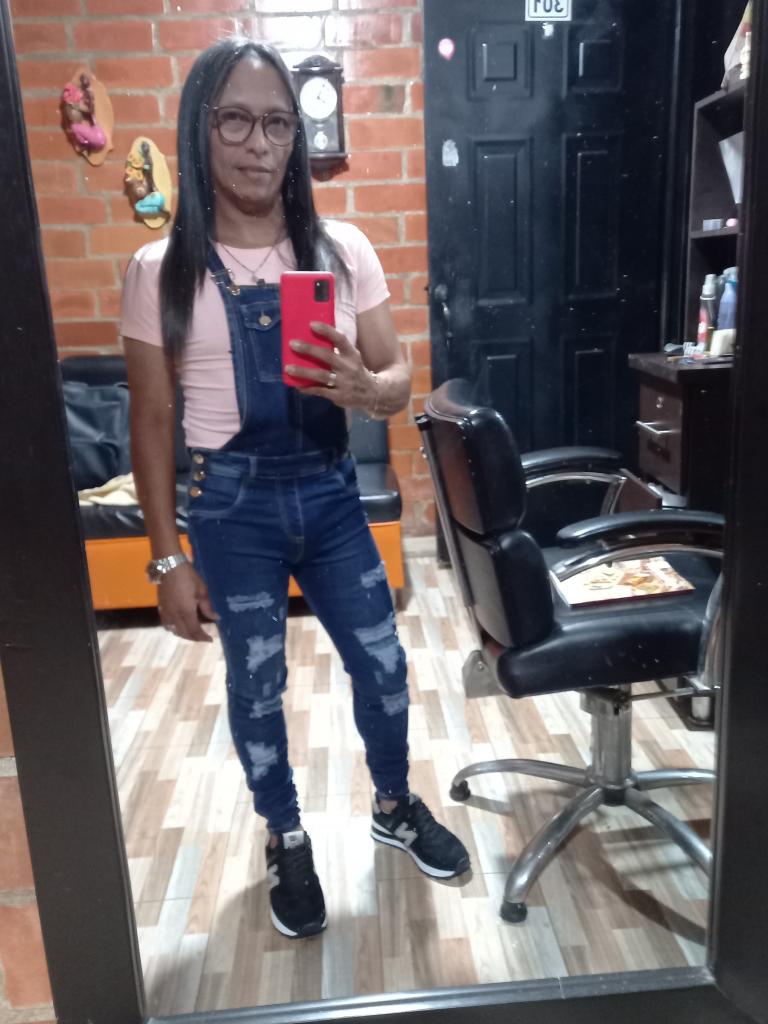 Chica busca chico en Sevilla: 