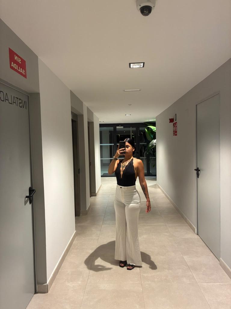 Chica busca chico en Mallorca: 