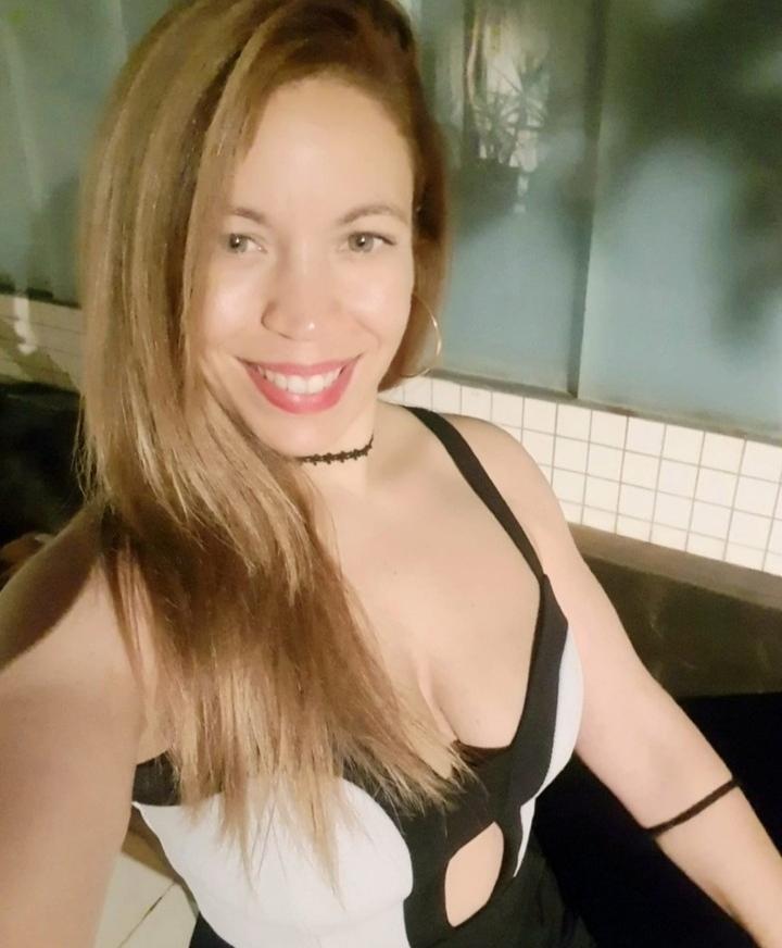 Chica busca chico en Tenerife: 