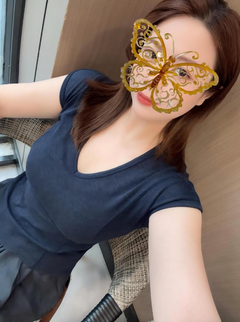 614957701: Chica busca chico en Valencia