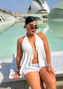 617448944: Chica busca chico en Valencia