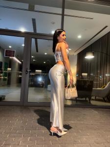 612548501: Chica busca chico en Barcelona