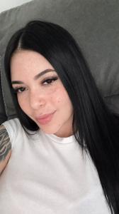 613818976: Chica busca chico en Málaga