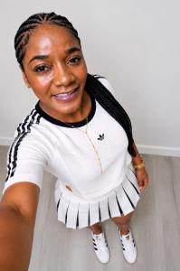 662683159: Chica busca chico en Cantabria