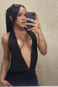 613336568: Transexual en Granada