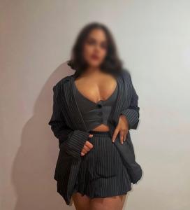 641323682: Chica busca chico en La Coruña