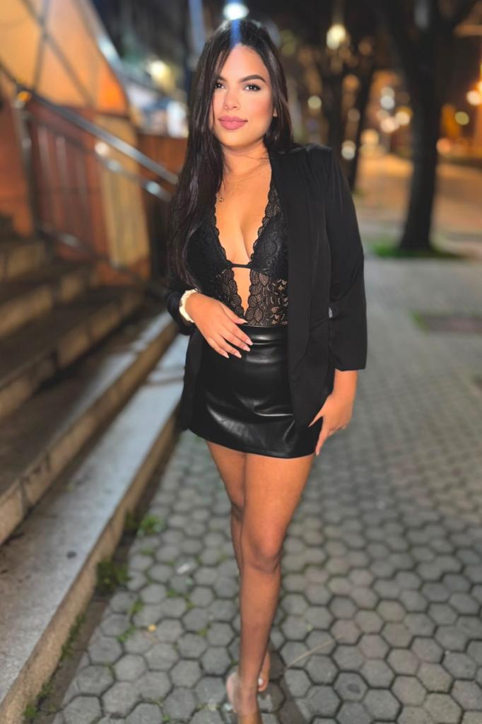 Chica busca chico en Mallorca: 