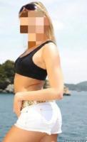 747420687: Chica busca chico en Barcelona