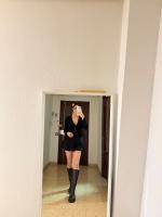 670348283: Chica busca chico en Valencia