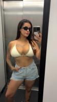 673581411: Chica busca chico en Cádiz