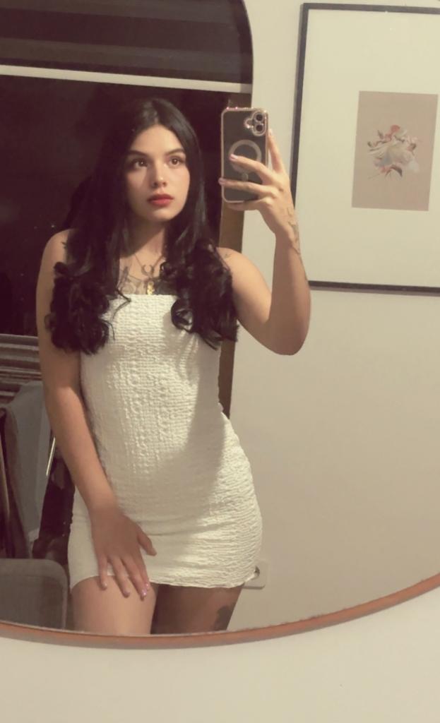 600928115: Chica busca chico en Málaga