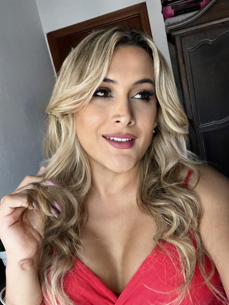 Chica busca chico en Málaga: Chica busca chico