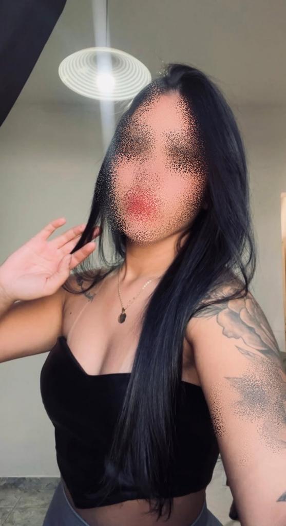 Chica busca chico en Granada: Chica busca chico