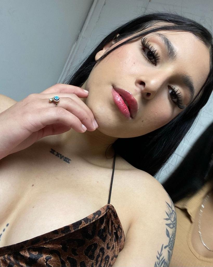 Chica busca chico en Madrid: Chica busca chico