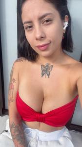 647063993: Chica busca chico en Málaga