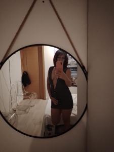 611716063: Chica busca chico en Orense