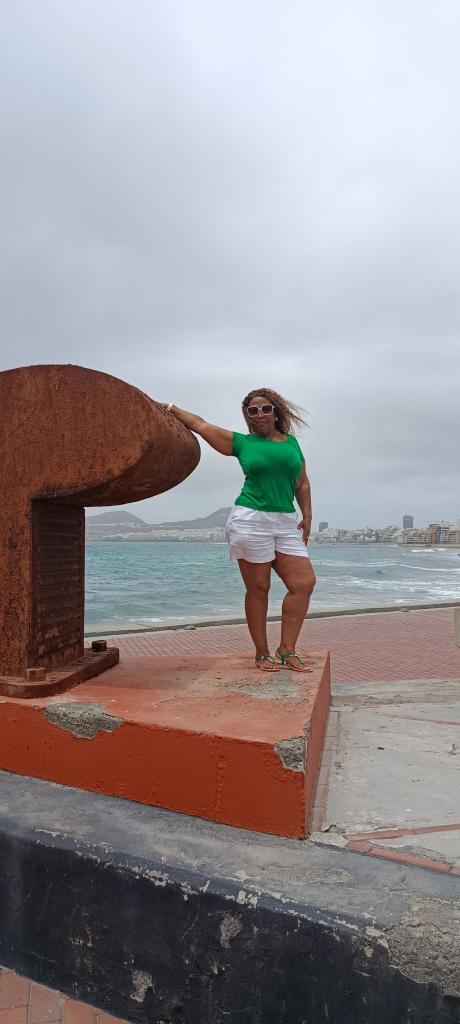 Chica busca chico en Las Palmas: 