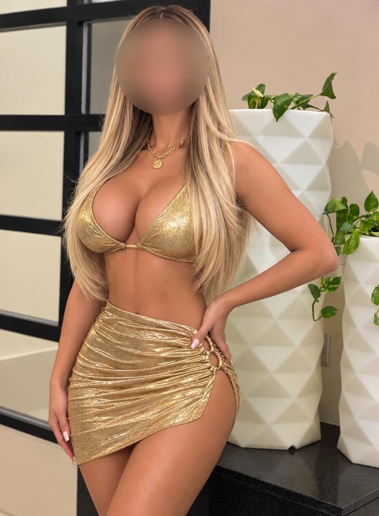 Chica busca chico en Málaga: Chica busca chico