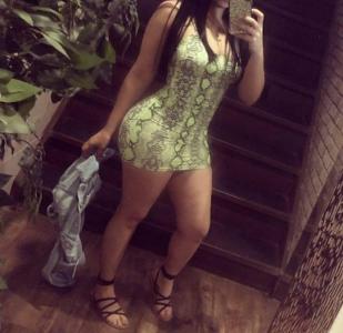 Chica busca chico en Sevilla: 