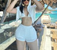 677953173: Chica busca chico en Cantabria