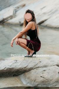 610674839: Chica busca chico en Granada