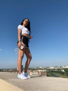 Chica busca chico en Granada: 